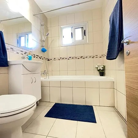 Aurora - Apartament Ajia Napa